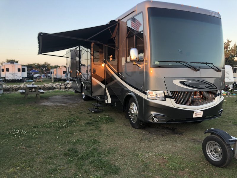2019 Newmar Canyon Star 3911, Class A Gas RV For Sale By Owner in