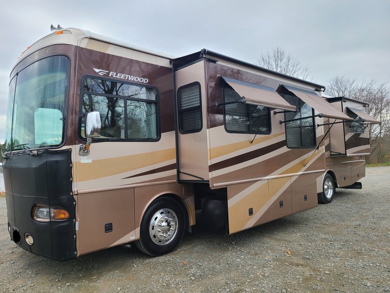 2005 Fleetwood Providence 39s For Sale
