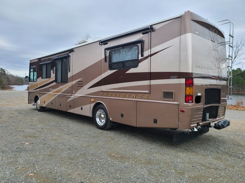 2005 Fleetwood Providence 39S, Class A - Diesel RV For Sale By Owner in 2005 Fleetwood Providence 39s For Sale