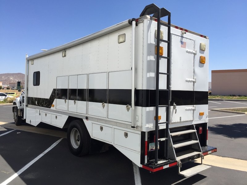 1999 Coachmen c6500 kodiak, Class C RV For Sale By Owner in Perris