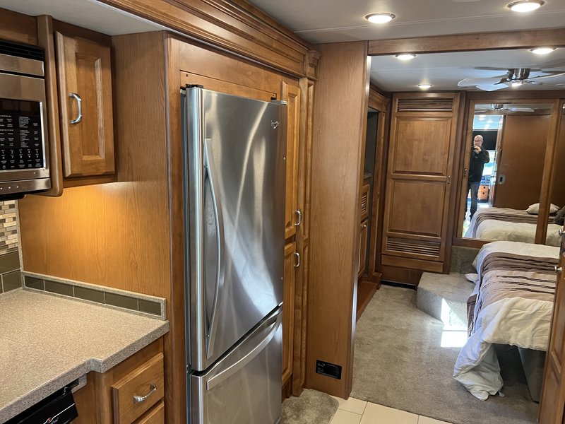 2017 Tiffin Allegro RED 33AA, Class A Diesel RV For Sale By Owner in