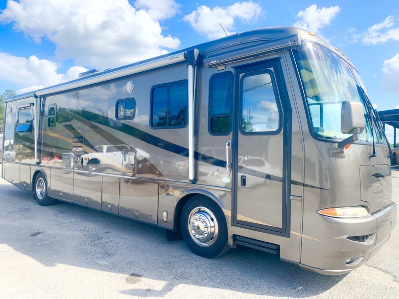 2004 Newmar Kountry Star 3702, Class A Diesel RV For Sale By Owner in