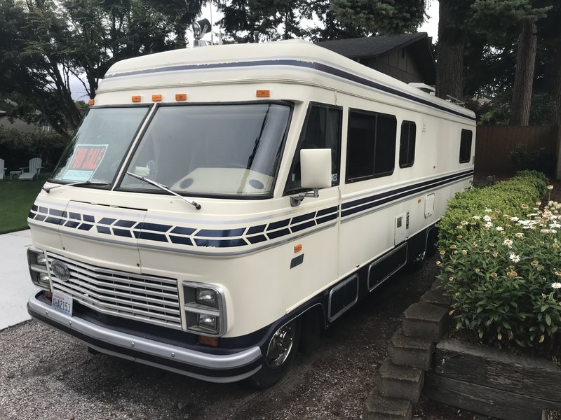 1985 , Class A - Gas RV For Sale By Owner in Bellingham , Washington