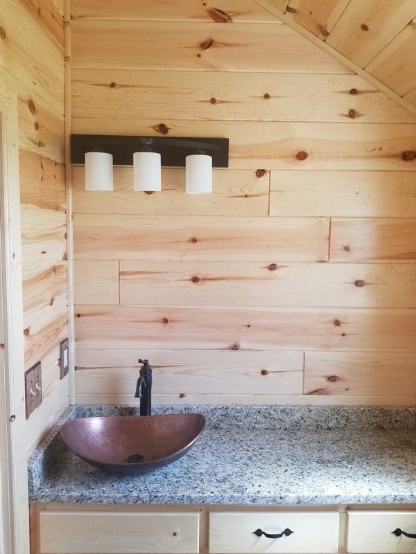 2019 Rolling Acres Cabins Rolling Cabins RV Goldenrod, Park Models RV