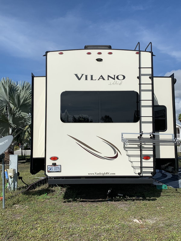2017 Vanleigh RV Vilano 365RL, 5th Wheels RV For Sale By Owner in Port