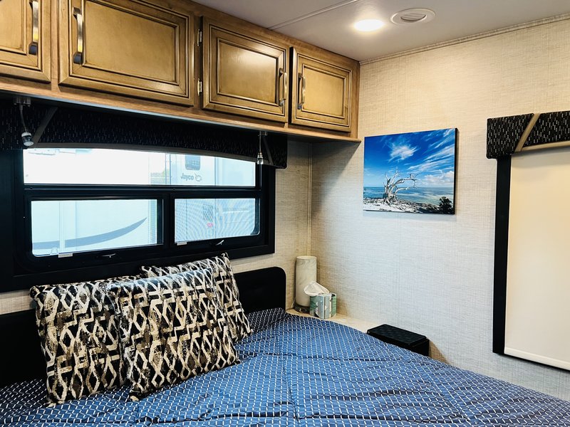 2021 Jayco Greyhawk Prestige 31FP, Class C RV For Sale By Owner in