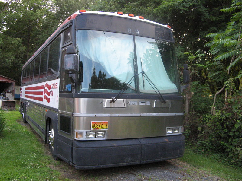 1992 MCI 102C3, Bus Conversions RV For Sale By Owner in Brandywine