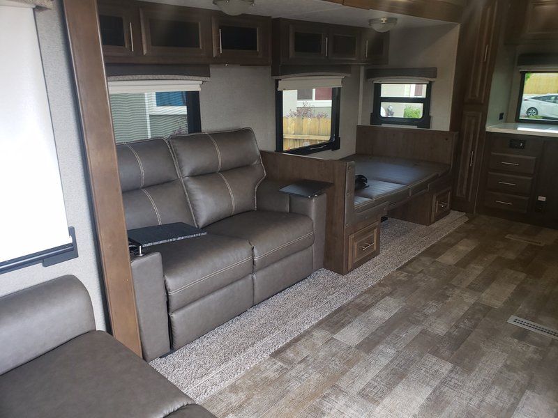 2019 Forest River Rockwood Signature 8335BSS, Travel Trailers RV For ...