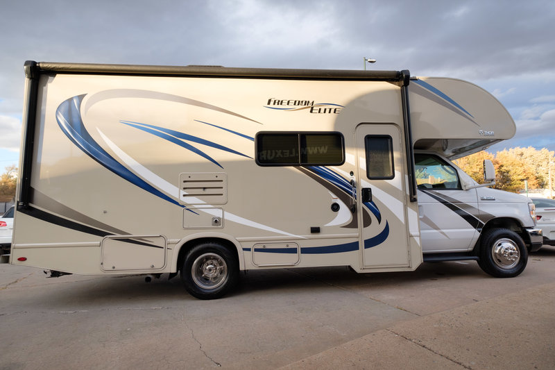 2019 Thor Motor Coach Freedom Elite 24HE, Class B+ RV For Sale By Owner in Littleton, Colorado 2019 Thor Motor Coach Freedom Elite 24he