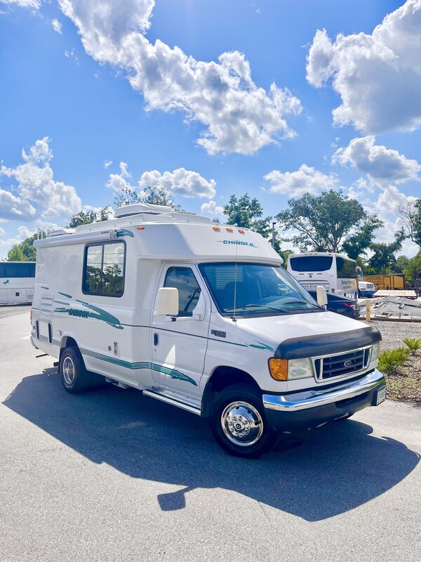 Used 2006 Chinook Premier LT for Sale by Owner in Kissimmee, Florida | RVT