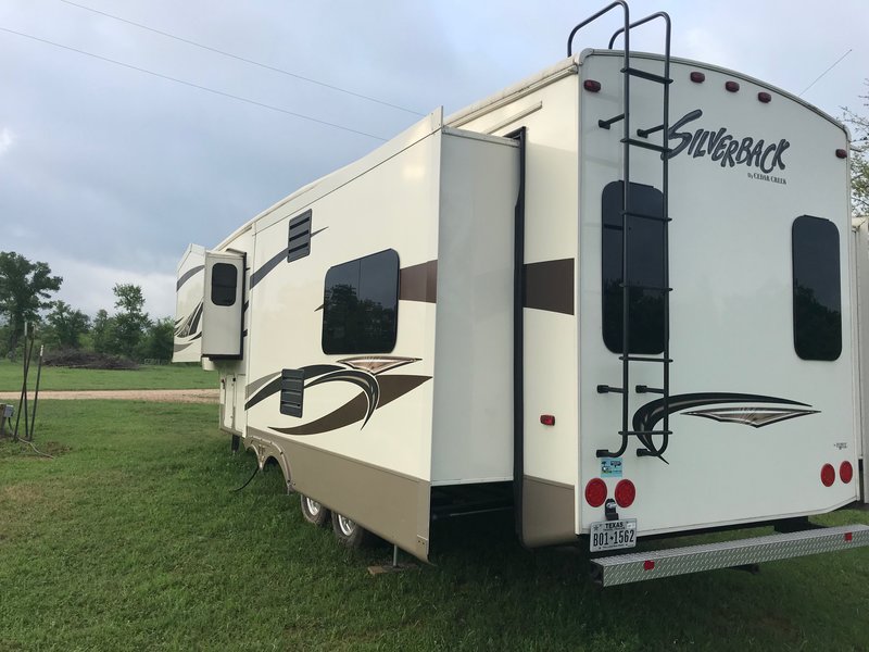 2014 Forest River Cedar Creek Silverback 29IK, 5th Wheels RV For Sale