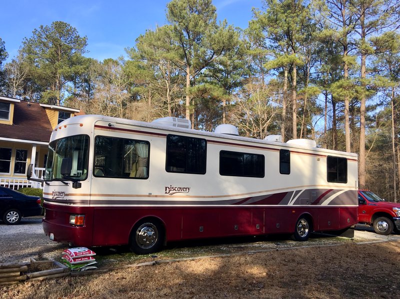 1998 Fleetwood Discovery 36T, Class A Diesel RV For Sale