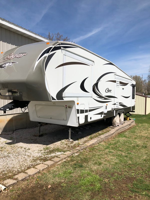 2012 Keystone Cougar 323MKS, 5th Wheels RV For Sale By Owner in