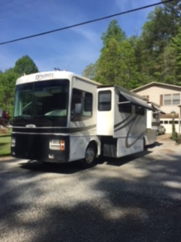 2001 Fleetwood Discovery 37U, Class A Diesel RV For Sale By Owner in