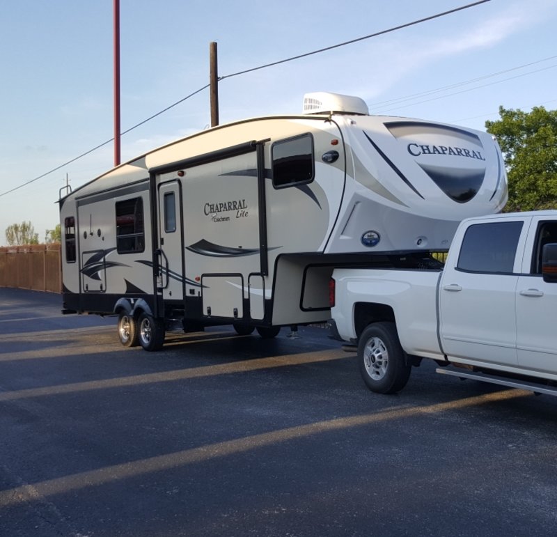 2016 Coachmen Chaparral Lite 29RLS, 5th Wheels RV For Sale By Owner in