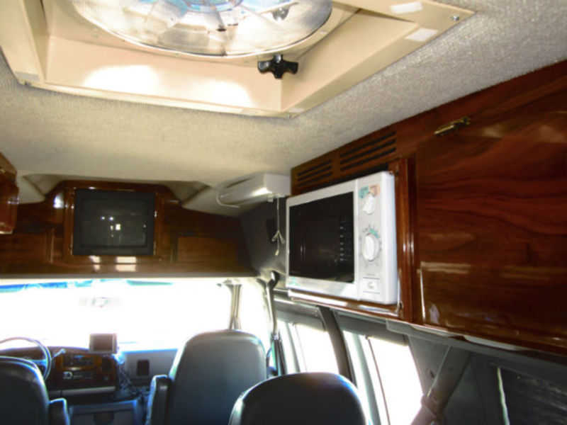 1995 Coachmen Freedom Class B, Class B RV For Sale in Beiseker, Alberta