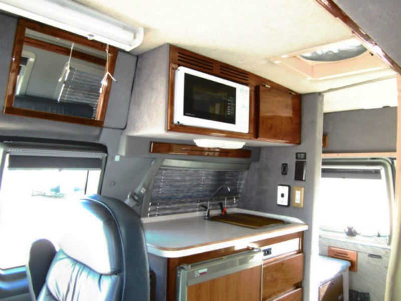 1995 Coachmen Freedom Class B, Class B RV For Sale in Beiseker, Alberta