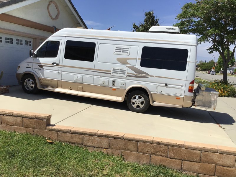 2005 Pleasure-Way Plateau TS, Class B RV For Sale By Owner in Corona ...