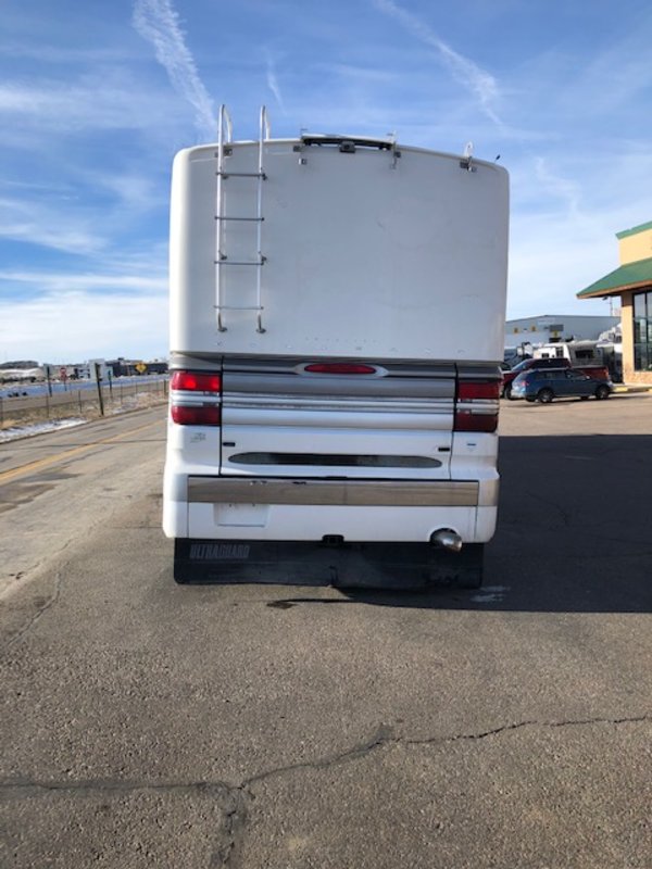 1999 American Coach American Heritage 45IS, Class A Diesel RV For