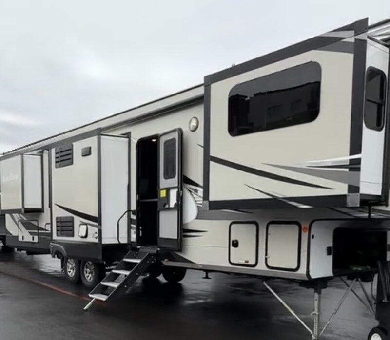2021 Highland Ridge RV Mesa Ridge 376FBH