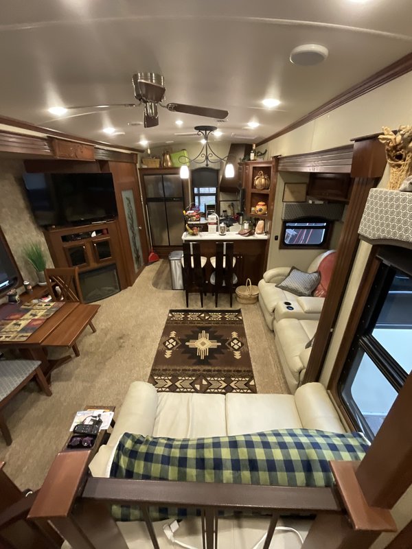 2015 Lifestyle Luxury RV Alfa Gold 3405RK, 5th Wheels RV For Sale By