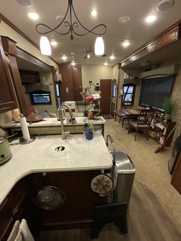 2015 Lifestyle Luxury RV Alfa Gold 3405RK, 5th Wheels RV For Sale By