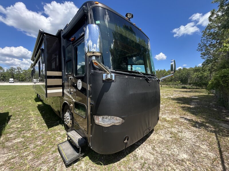 2011 Tiffin Allegro Bus 43QGP