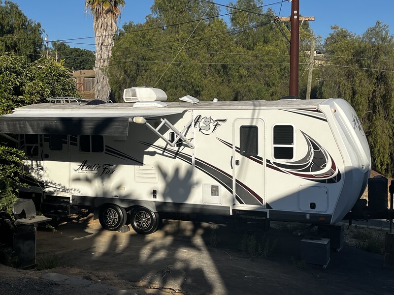 2018 Northwood Arctic Fox 25Y