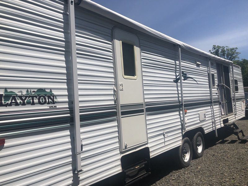 2001 Skyline Layton 225LT, Travel Trailers RV For Sale By Owner in