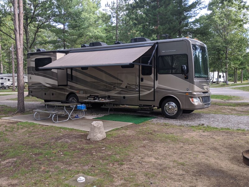 2015 Fleetwood Bounder 35K