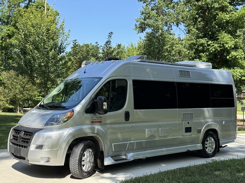 2018 Pleasure-Way Lexor TS