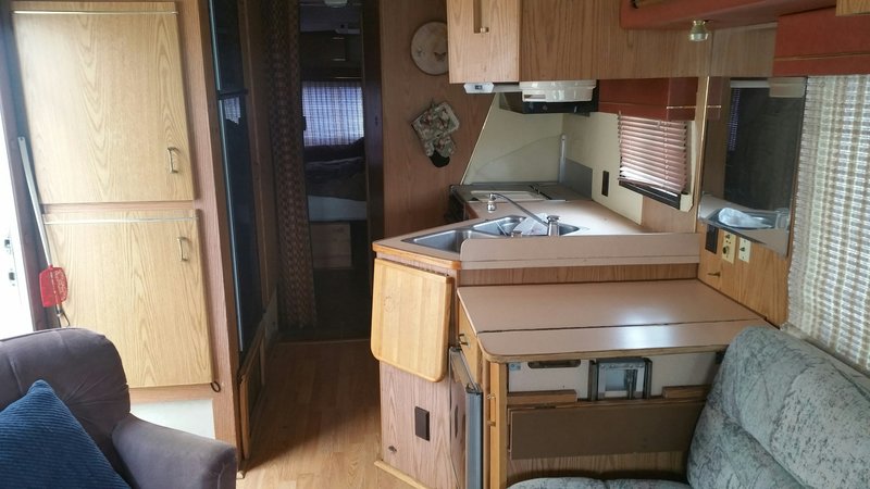 1984 Holiday Rambler Imperial 33rb, Class A - Gas Rv For Sale By Owner 