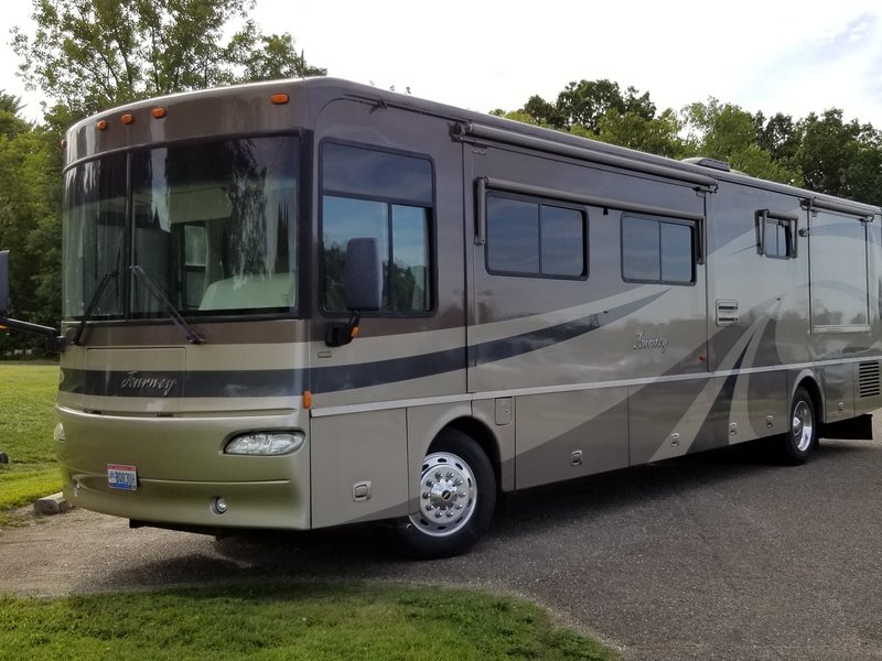 2005 Winnebago Journey, Class A Diesel RV For Sale By Owner in