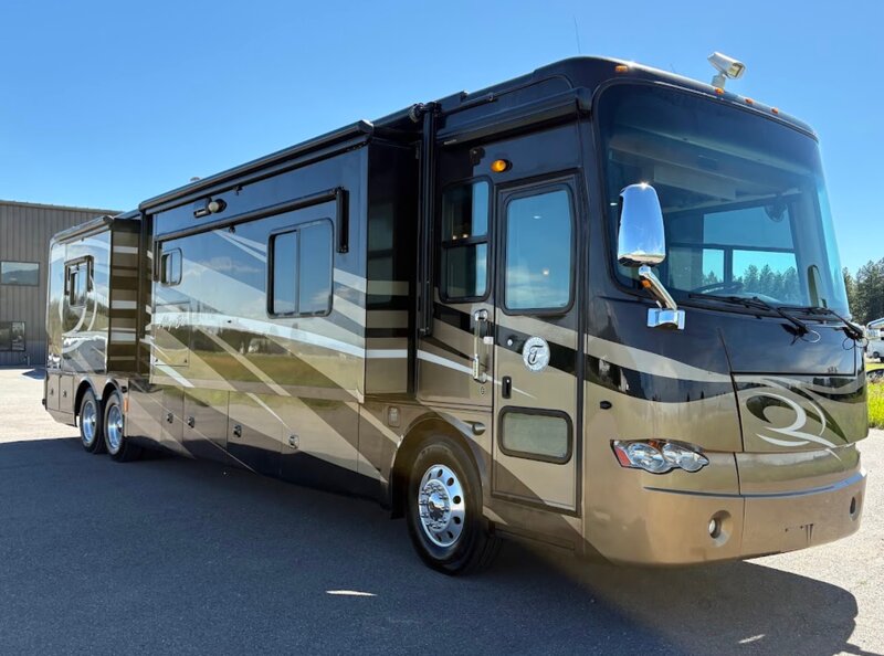 2010 Tiffin Allegro BUS