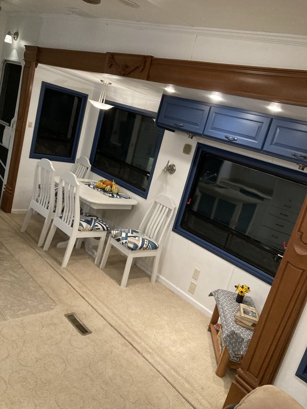 Used 2008 DRV Mobile Suites 36SB3 for Sale by Owner in Gruver, Texas RVT