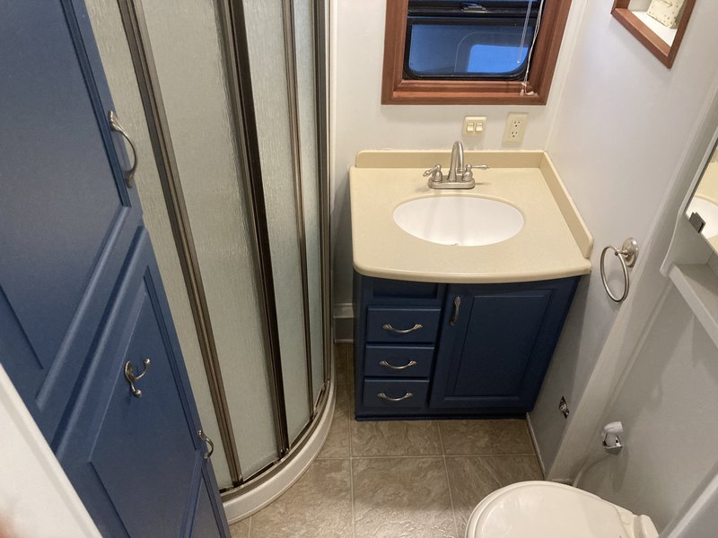 Used 2008 DRV Mobile Suites 36SB3 for Sale by Owner in Gruver, Texas RVT