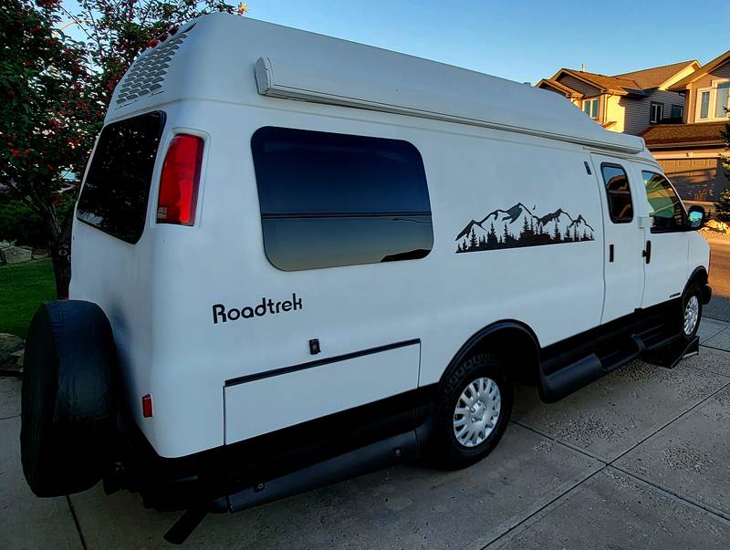 2000 Roadtrek Popular 200, Class B RV For Sale By Owner In Okotoks ...