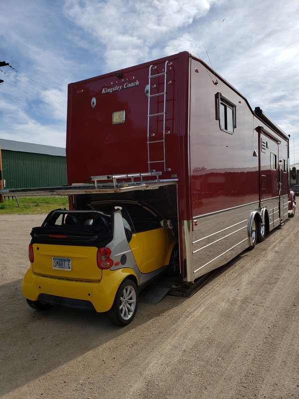 2005 Kingsley Coach Custom BUILT, Class A Diesel RV For Sale By Owner