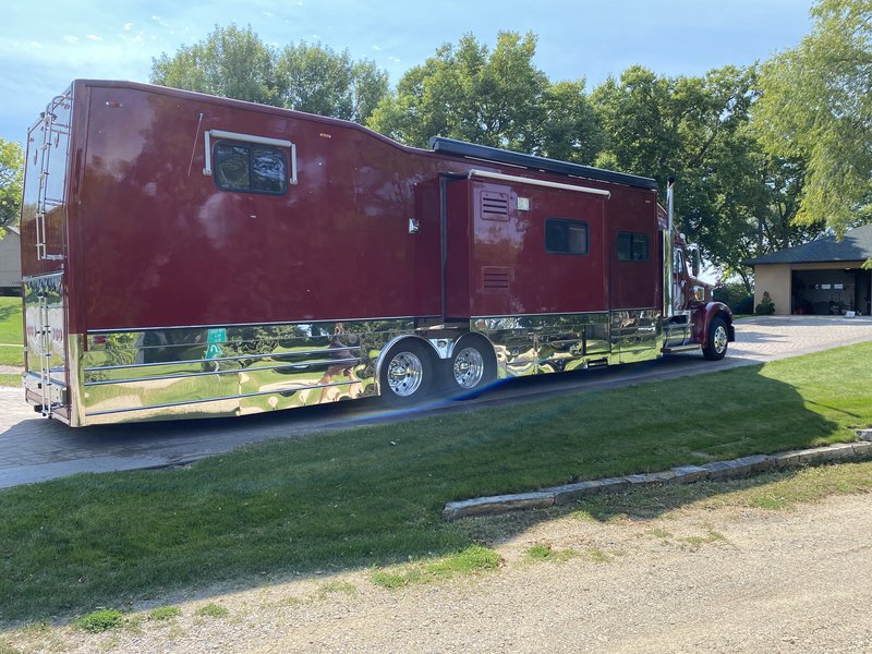 2005 Kingsley Coach Custom BUILT, Class A Diesel RV For Sale By Owner