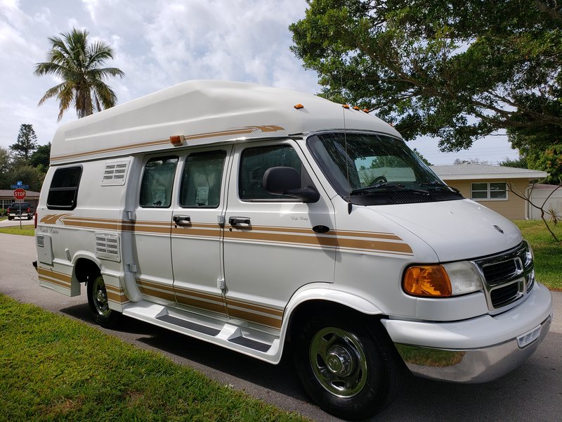 2001 Coach House 192KS wide body limited, Class B RV For Sale By Owner