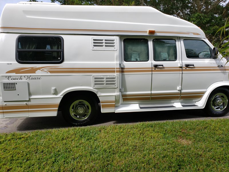 2001 Coach House 192KS wide body limited, Class B RV For Sale By Owner