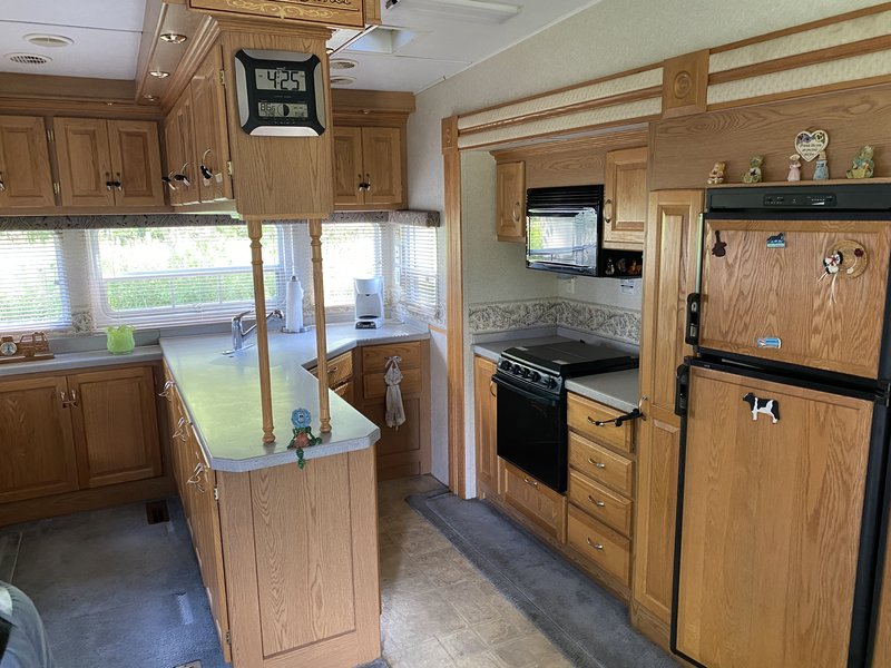 2005 Newmar Kountry Star 35LKSA, 5th Wheels RV For Sale By Owner in