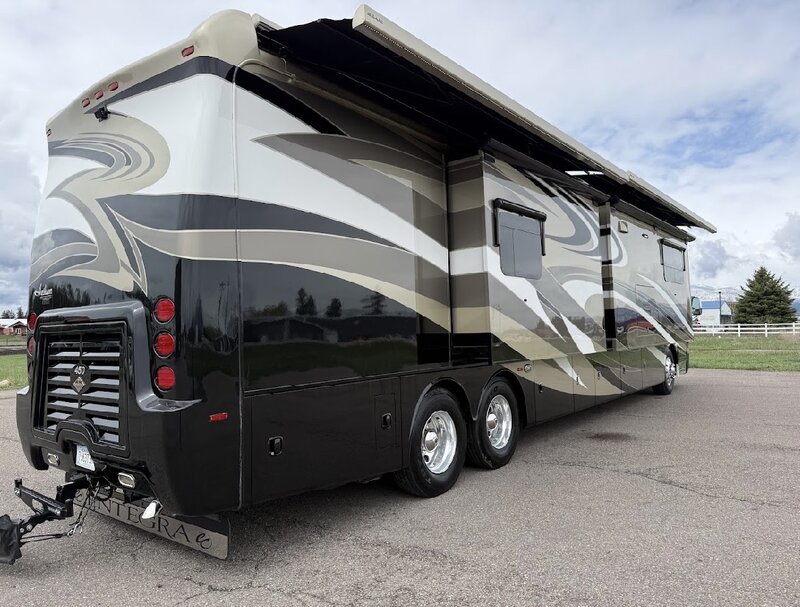 2015 Entegra Coach Anthem 44