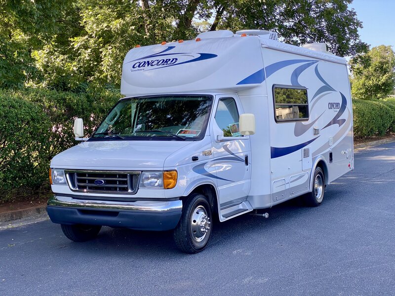 2004 Coachmen Concord 225RK