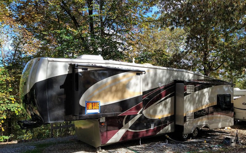 2012 Forest River Cedar Creek Touring Edition 36RE, 5th Wheels RV For