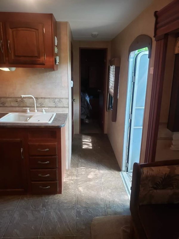 2011 Jayco Jay Flight G2 33RLDS, Travel Trailers RV For Sale By Owner