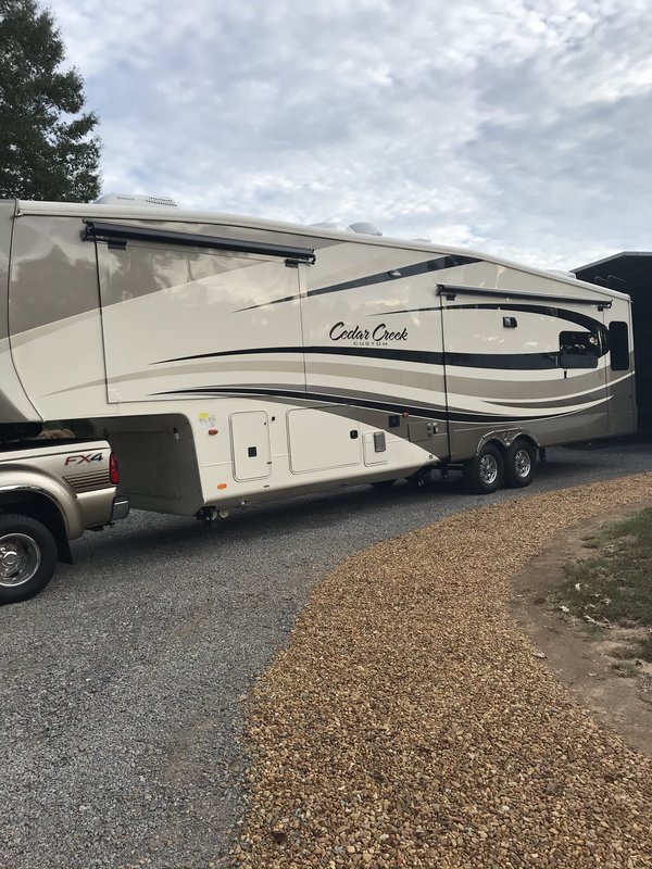 2015 Forest River Cedar Creek Hathaway 36CKTS, 5th Wheels RV For Sale By Owner in South