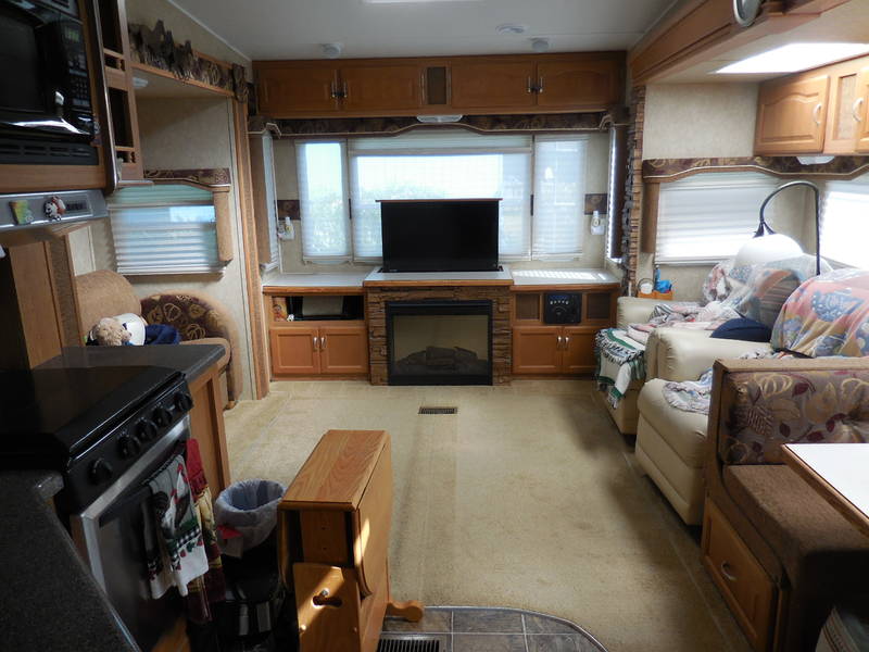 2010 Forest River Wildcat 31TS, 5th Wheels RV For Sale By Owner in