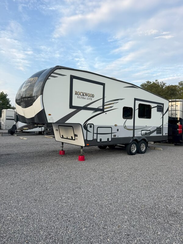 2020 Forest River Rockwood Ultralite LF2622RK