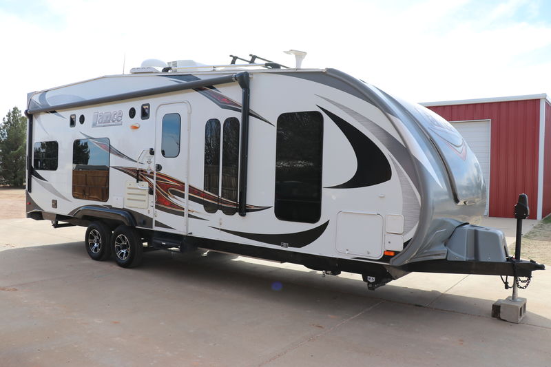 2016 Lance 2612, Toy Haulers RV For Sale in Lubbock, Texas